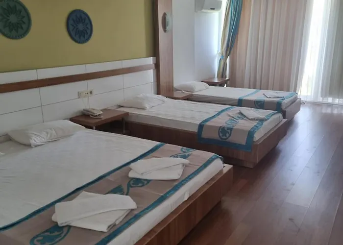 Luca Hotel 4*