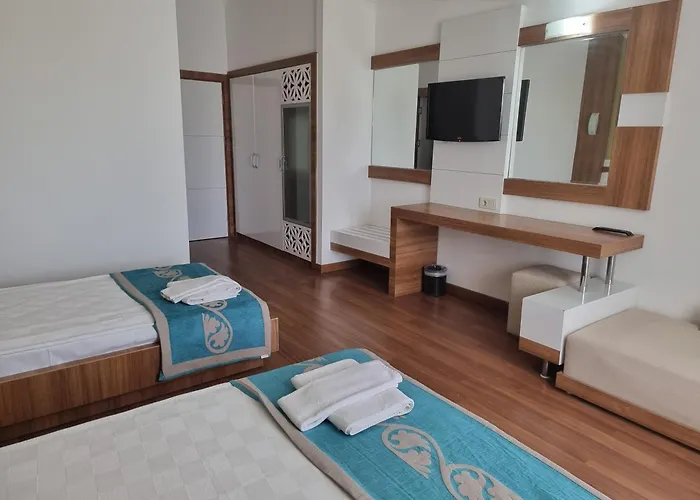 Luca Hotel 4*